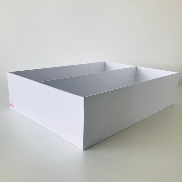 bela škatla za predal za modrčke in spodnje perilo